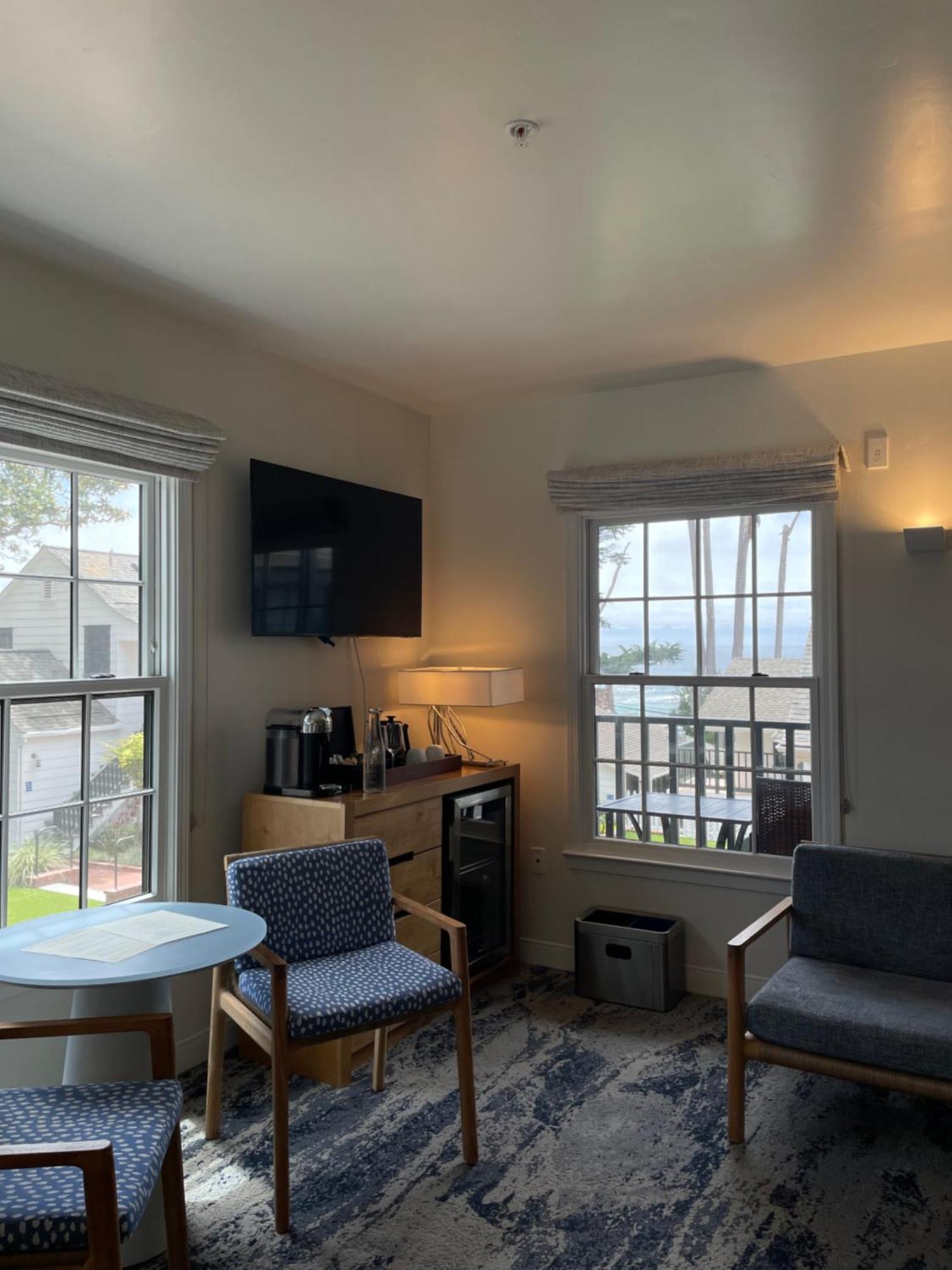 Carmel Beach Hotel Hotel *